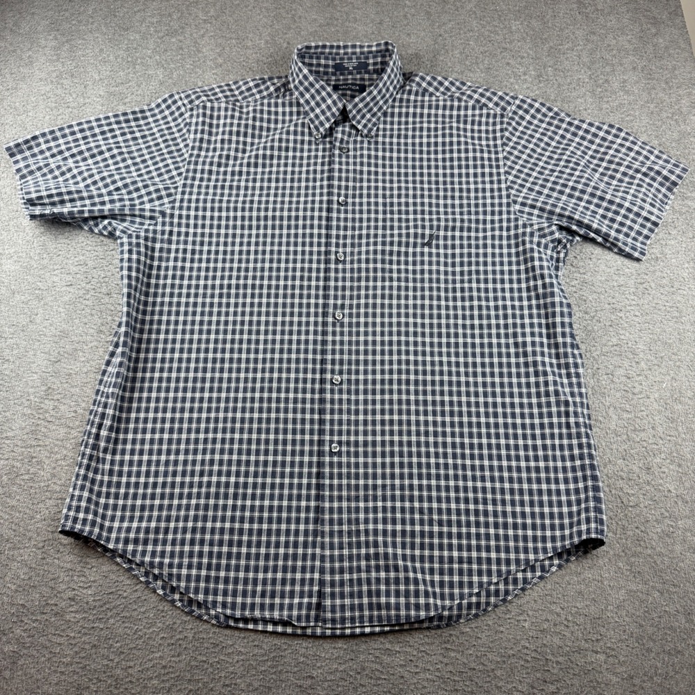 Nautica Button Down Shirt Men's XL Navy Blue White Plaid Short Sleeve Cotton